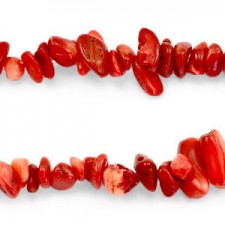 Chips stone beads Siam red